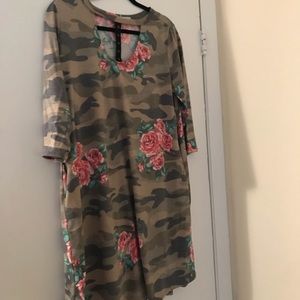 Camouflage rose print dress